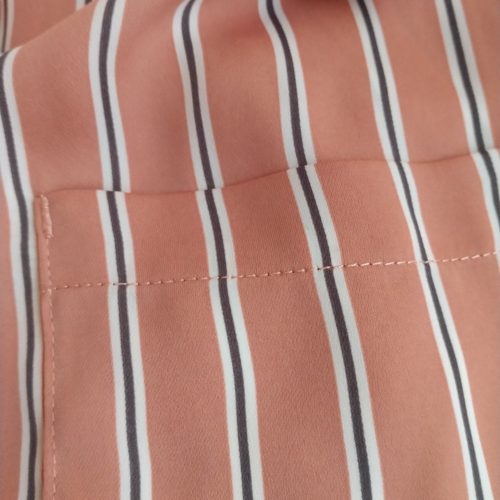 L'Academie Button Down Top - Picture 12 of 12